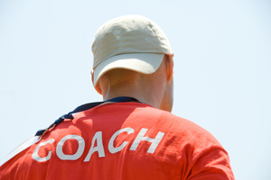 Bild zeigt einen Trainer